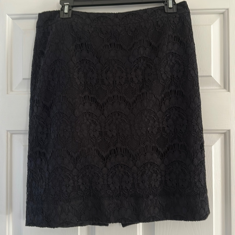 J Crew Black Lacey straight/pencil skirt women’s size 6 NWOT